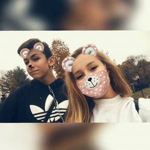 Meet your Posher, Serena